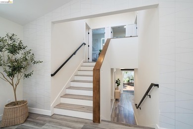 Transparent Pricing! Fully renovated from foundation to roof - photo 22