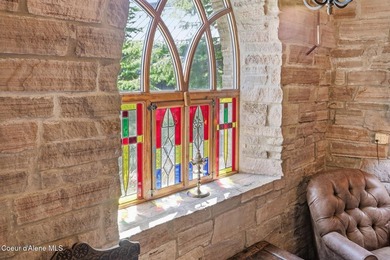 2 magnificent, medieval-style castles are now on the market - photo 23