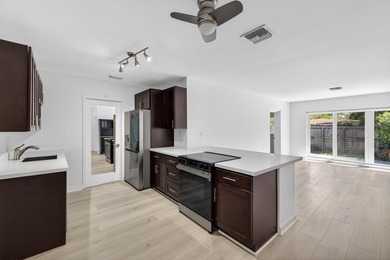 Remodeled 3/3 in the heart of Fat Village & Sears Town - photo 23