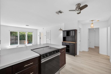 Remodeled 3/3 in the heart of Fat Village & Sears Town - photo 24