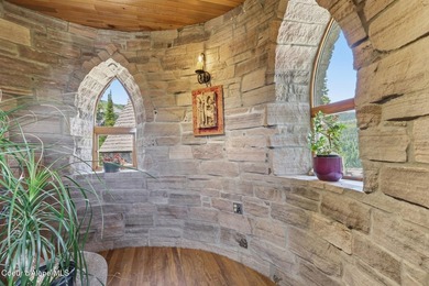 2 magnificent, medieval-style castles are now on the market - photo 30