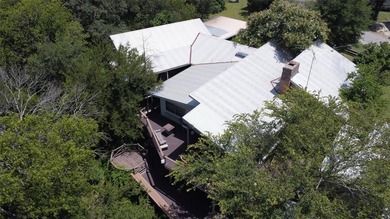 EXCEPTIONAL LAKE FRONT RETREAT! RARE FIND, Stairs to water - photo 34