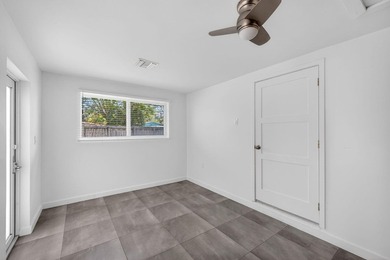 Remodeled 3/3 in the heart of Fat Village & Sears Town - photo 36