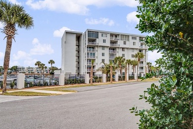 Wake up to shimmering harbor views and effortless coastal - photo 37