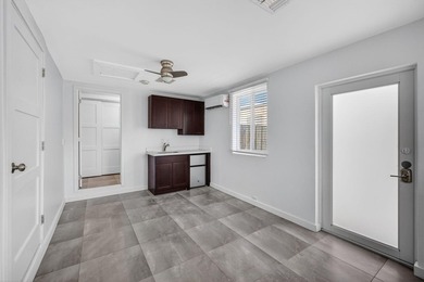 Remodeled 3/3 in the heart of Fat Village & Sears Town - photo 37