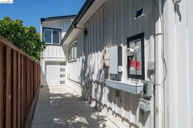 Transparent Pricing! Fully renovated from foundation to roof - photo 42