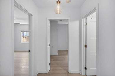 Remodeled 3/3 in the heart of Fat Village & Sears Town - photo 43