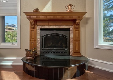 Experience the elegance of Western European design and custom - photo 8