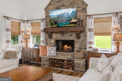 A beautifully remodeled farmhouse situated on 13.39 private - photo 19