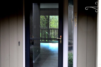 IMMEDIATE OCCUPANCY! Fantastic private 'Resort' Views from this - photo 5