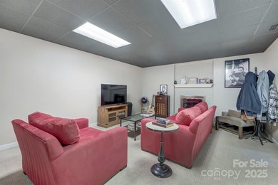 Your Private Resort Retreat in Desirable Viewmont! This stunning - photo 35