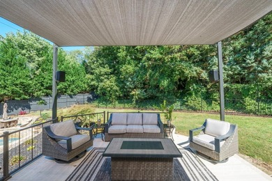 Your Private Resort Retreat in Desirable Viewmont! This stunning - photo 40