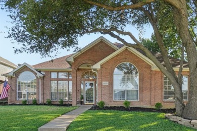 Lake Lewisville Home For Sale in Lewisville Texas