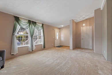 Please take a look at this beautifully maintained 2007 mfg home - photo 13