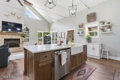Custom Barndominium on 49.27 Acres in Gray, GA. This 4-bedroom - photo 13