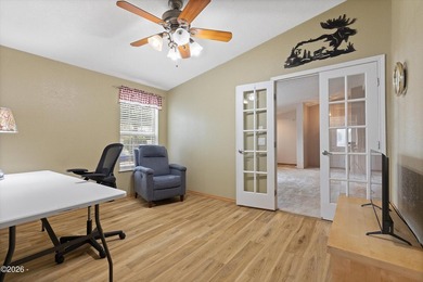 Please take a look at this beautifully maintained 2007 mfg home - photo 15