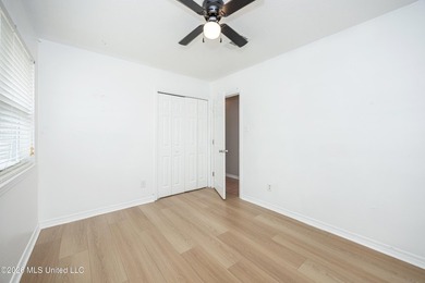 Located in Ocean Springs' desirable Golf Cart District, this - photo 28
