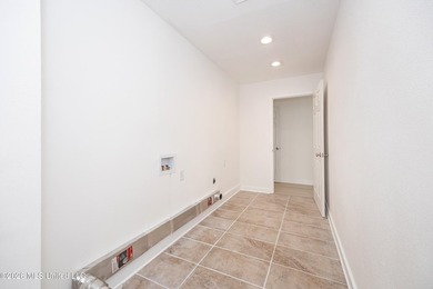 Located in Ocean Springs' desirable Golf Cart District, this - photo 40