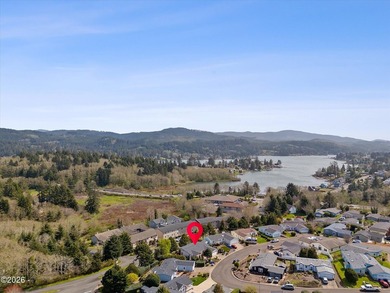 Please take a look at this beautifully maintained 2007 mfg home - photo 45