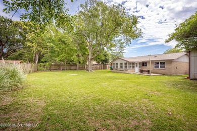Located in Ocean Springs' desirable Golf Cart District, this - photo 48