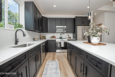 BUILDER OFFERING $10,000 in concessions for buyer expenses or - photo 16