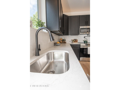 BUILDER OFFERING $10,000 in concessions for buyer expenses or - photo 19