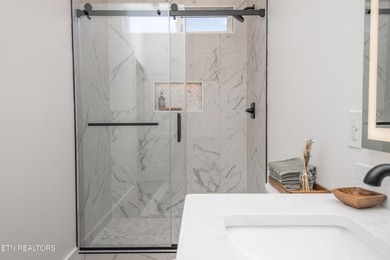 BUILDER OFFERING $10,000 in concessions for buyer expenses or - photo 31