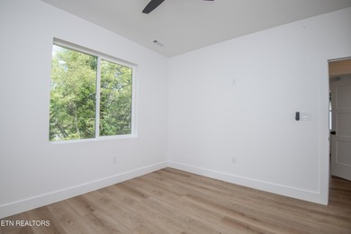 BUILDER OFFERING $10,000 in concessions for buyer expenses or - photo 42