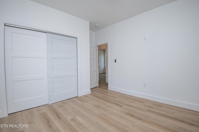 BUILDER OFFERING $10,000 in concessions for buyer expenses or - photo 45