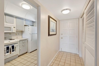 105 Paradise Harbour Blvd 307 - photo 11