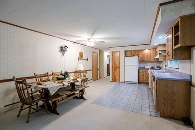One of a kind 4 bedroom limestone home resting on 1.37 acres - photo 12