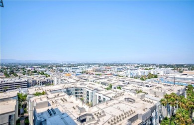 Stunning 15th floor with amazing city lights and mountain views - photo 13