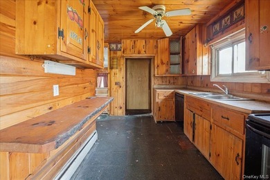 Set on a generous parcel in a quiet Hudson setting, this - photo 14