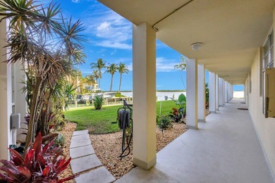 105 Paradise Harbour Blvd 307 - photo 17