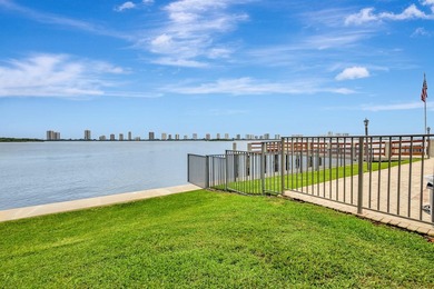 105 Paradise Harbour Blvd 307 - photo 23