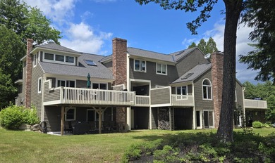 Contact Liz Marcella. Immaculate 3-Bedroom Condo with Panoramic - photo 1