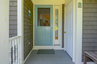 Contact Liz Marcella. Immaculate 3-Bedroom Condo with Panoramic - photo 5
