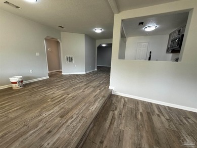 New REDUCED PRICE!!! Take a look! This home is much bigger than - photo 3