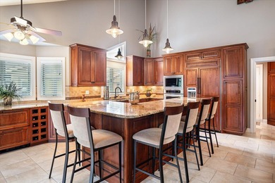 Beautifully maintained waterfront home where pride of ownership - photo 8