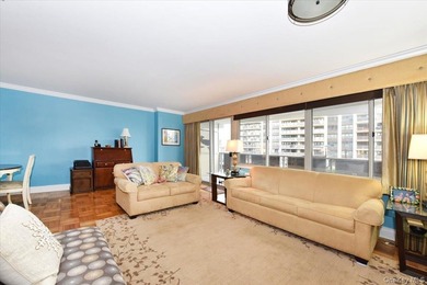 Resort-style living awaits at the luxury WaterEdge Towers! - photo 12