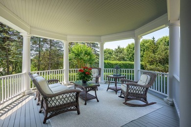 Surrounded by distinguished estate-like properties, this - photo 7