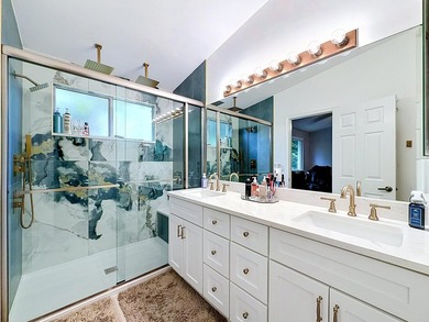 Beautifully updated 3-bedroom, 2.5-bath partial lake view - photo 29