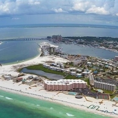 Jetty East is a Gulf front Gated 6-story midrise with under - photo 31