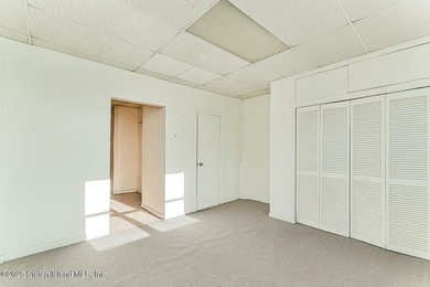 Welcome to 200 31st Street, a rare opportunity to purchase in - photo 15