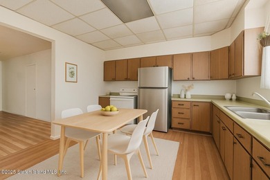 Welcome to 200 31st Street, a rare opportunity to purchase in - photo 45
