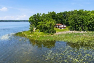 Tucked away on 6.50 private acres with an incredible 1,000 feet - photo 2