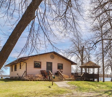 Tucked away on 6.50 private acres with an incredible 1,000 feet - photo 6