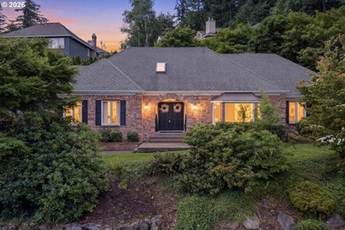 Located in Lake Oswego's coveted Palisades neighborhood, this - photo 1