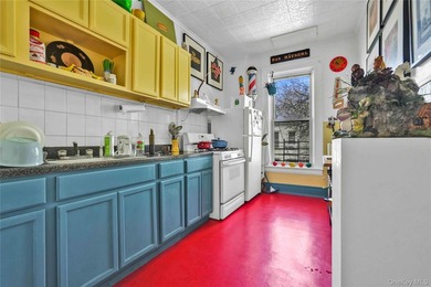 Welcome to 1431 Hancock Street, a prime Brooklyn multi-level - photo 13