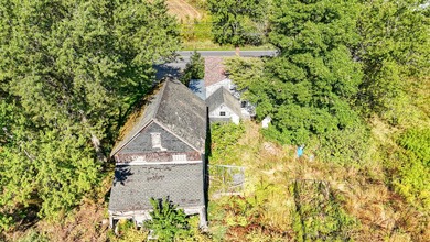 ***Investors take notice*** Beautiful lot located on the - photo 13